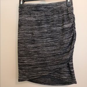 grey skirt